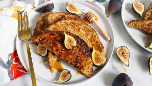 02-French_Toast_with_Figs_and_Honey-3000x2000-sm.jpg