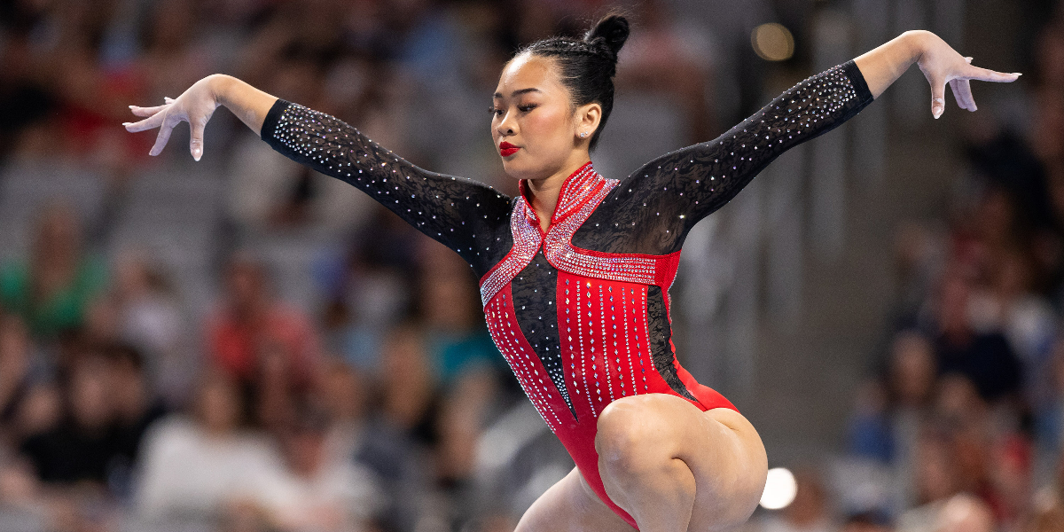 How Gymnast Suni Lee Balances Eczema