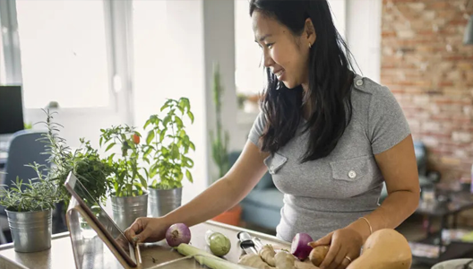  Introducing Our Plant-Based Cooking Club