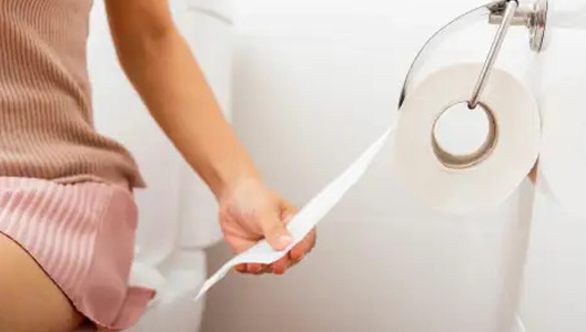 Your Guide to Everything Poop for Crohn’s Disease 