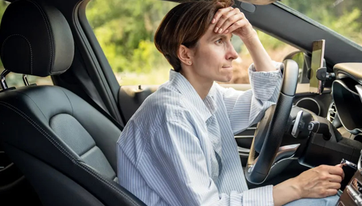 What to Do if a Migraine Hits While You’re Driving