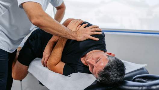 chiropractor-GettyImages-1962458098-3000x2000.jpg