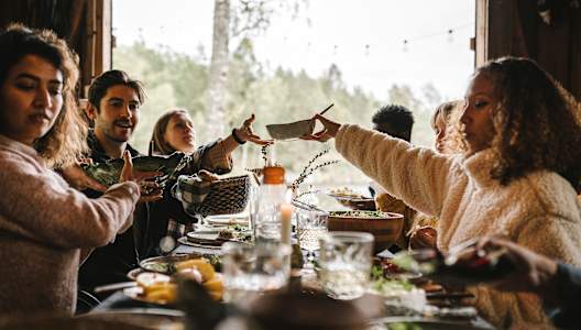 holiday-dinner-GettyImages-1292696338-3000x2000.jpg