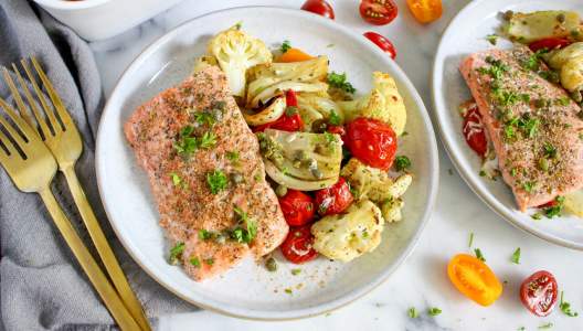 large-12-One_Pan_Baked_Mediterranean_Salmon-3000x2000.jpg